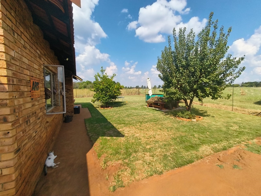 2 Bedroom Property for Sale in Modderfontein AH North West